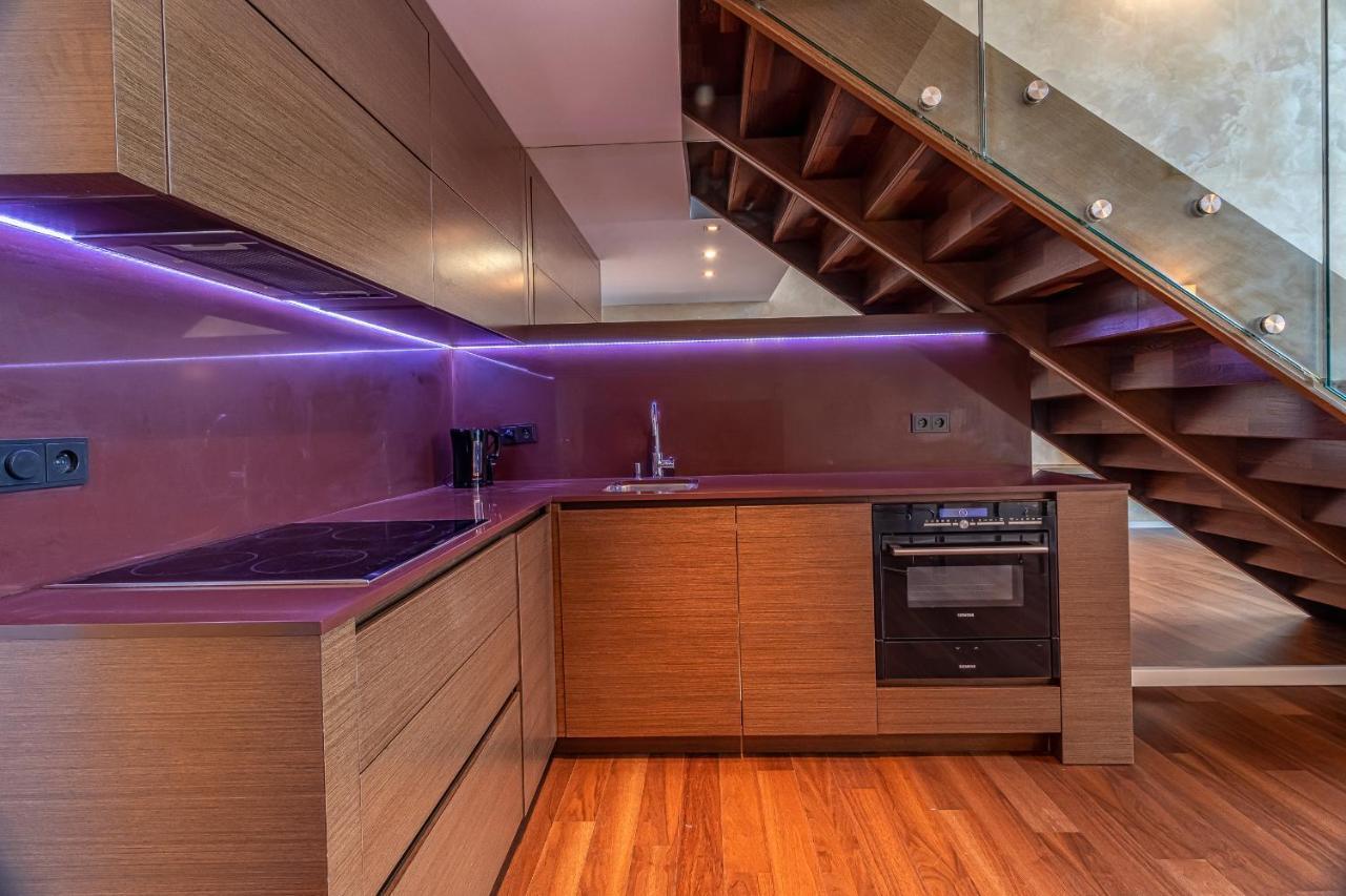 Luxury With Danube River View Μπρατισλάβα Εξωτερικό φωτογραφία