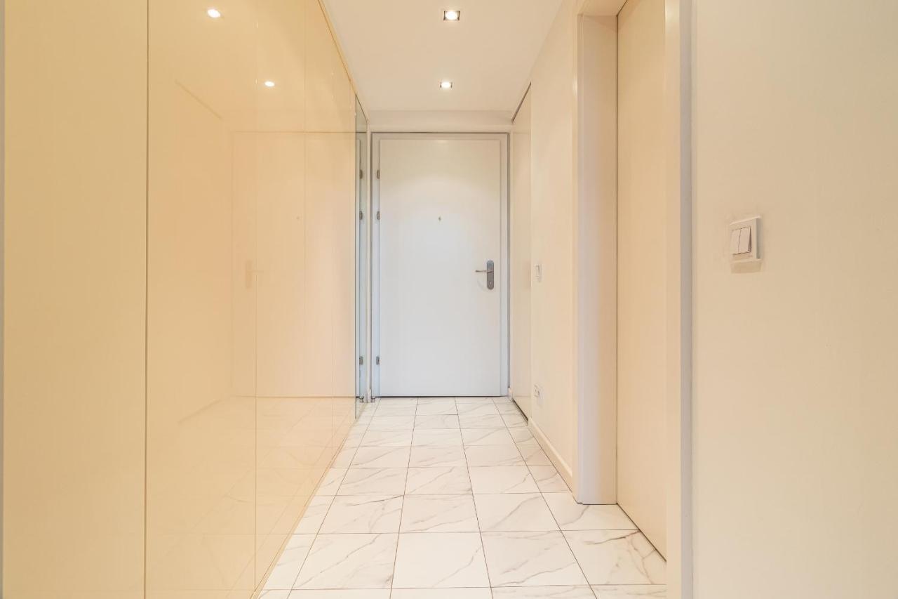 Luxury With Danube River View Μπρατισλάβα Εξωτερικό φωτογραφία